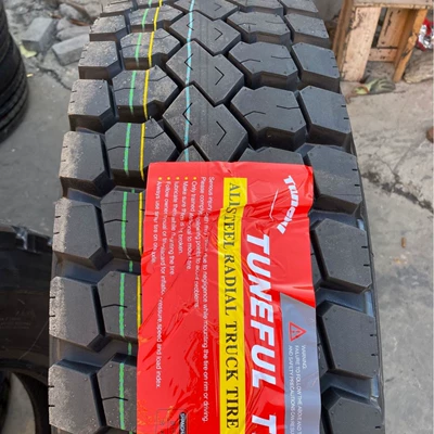 Yolsuzluq şinləri Truck Tires, Heavy-Duty Radial