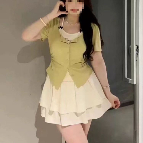 Sweet and Spicy Pure Desire Style Unique Two-Piece Short-Sleeve T-Shirt for Plus-Size Women, Summer Cake Short Skirt Two-Piece Set