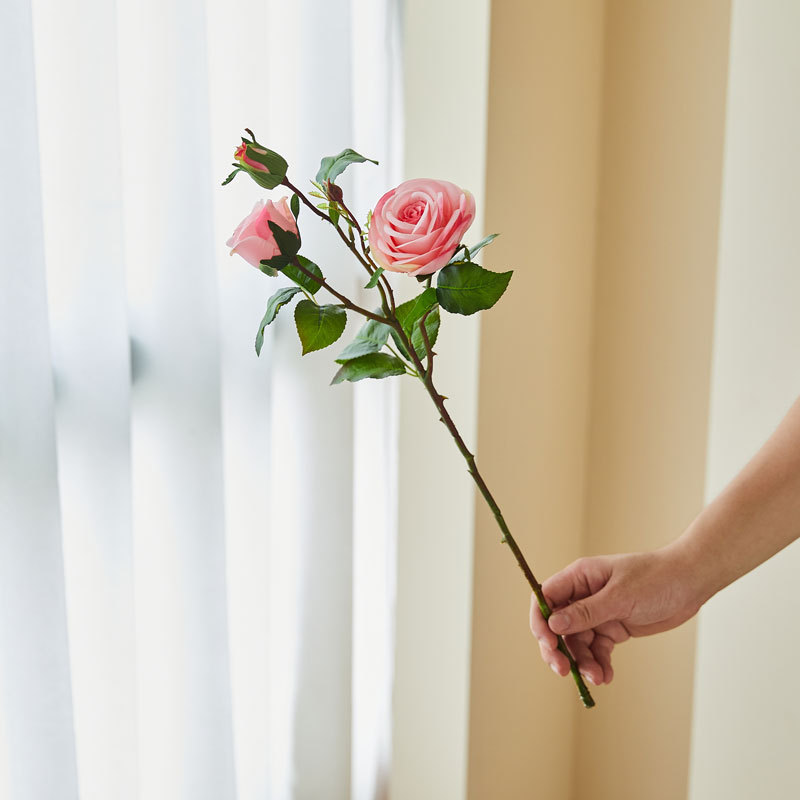 3头手感保湿玫瑰花仿真花束家居客厅装饰情人节单支小玫瑰假花详情8