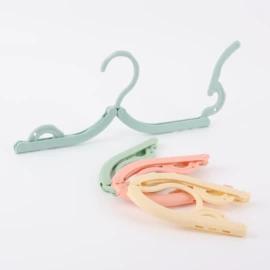 衣架;衣夹裤夹;拖把、拖布桶