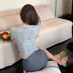 2025�＾�r�РC���ʹ������T��Ů�����Ըж̿�С�����������