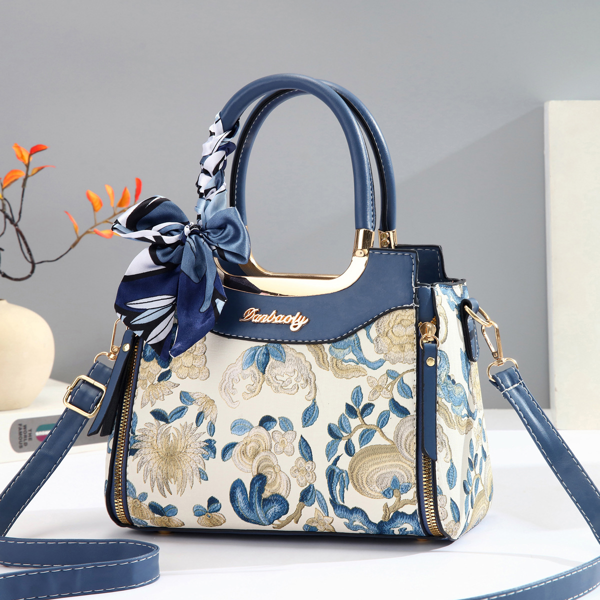Bolso de mano bordado de comercio exterior para mujeres 2025 nuevo nicho de diseño de transporte universal bolso de hombro de mujer popular