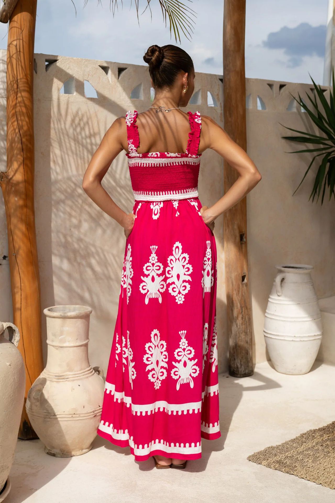 364g Weight Maxi Long Dress Dress Length Type Sleeveless Sleeve Length Strap Dress Dresses Type Polyester Fabric Type High Waist Waist Line Holiday Occasion Strap Neckline Loose Fit Type Printing Pattern 2025 Spring and Summer Season Women's Gender Elegant, Vacation Style Wholesale Women's Elegant Vacation Printing Holiday Strap Sleeveless Strap Dress 29