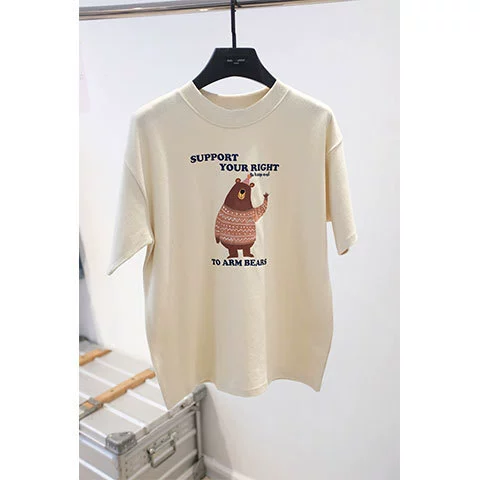 Женская Повседневная Свободная футболка с коротким рукавом в виде клубничного медведя, новая бархатная утолщенная футболка средней длины в Корейском стиле на осень-зиму 2023 года