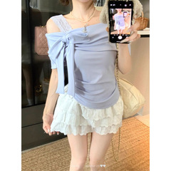 Pure Desire デザインオフショルダー半袖 Tシャツ女性の夏ニッチホットガールレーススリムユニークなワンショルダートップイン