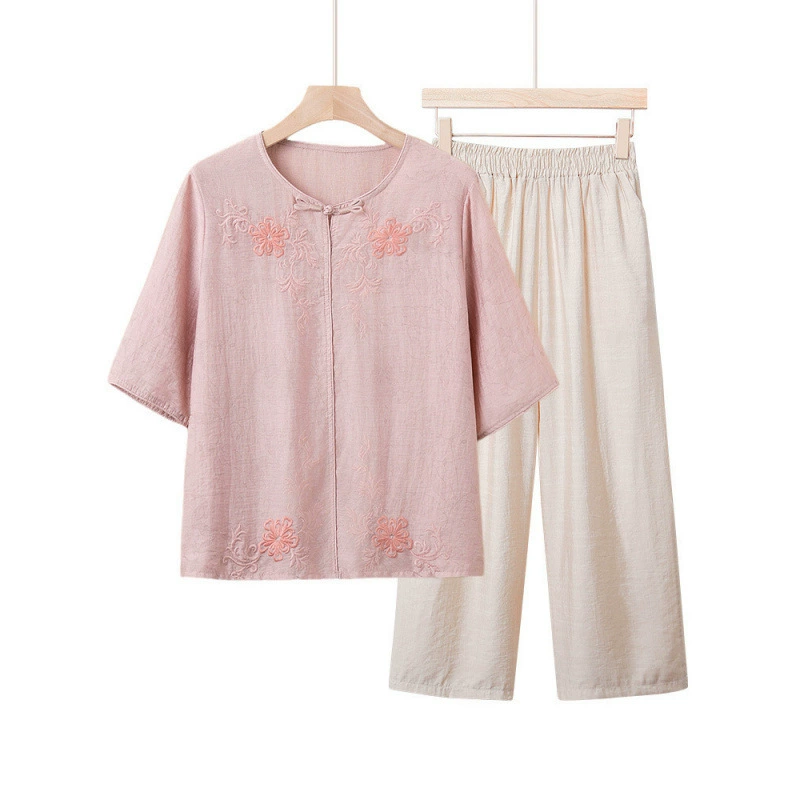 Модный костюм-рубашка с круглым вырезом и короткими рукавами для мамы, лето 2025, новый свободный и стройнящий комплект из двух предметов для женщин среднего и пожилого возраста