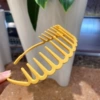 Жёлтый