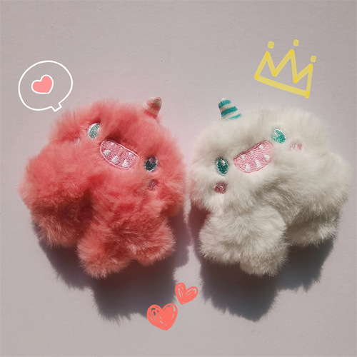 Autumn and winter long haired unicorn monster brooch cute soft colorful stupid doll doll pin bag decoration