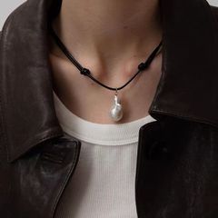 新しい天然バロックパールブラックロープ調節可能なペンダントロングネックレスガールフレンド用