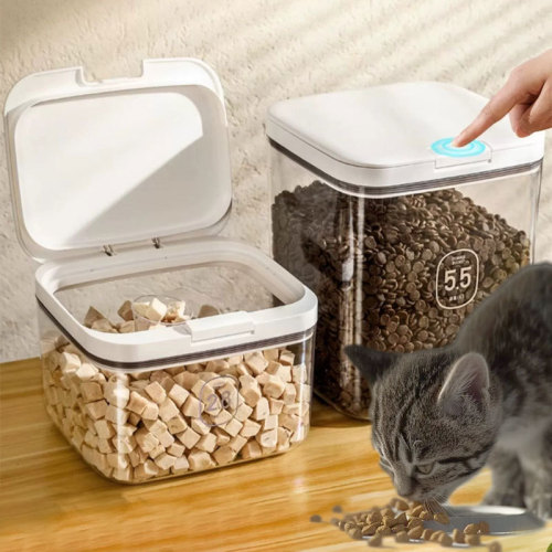 10 catties grain storage bucket dog food bucket pet food bucket cat food bucket moisture-proof sealed tank miscellaneous grain storage box storage tank large
