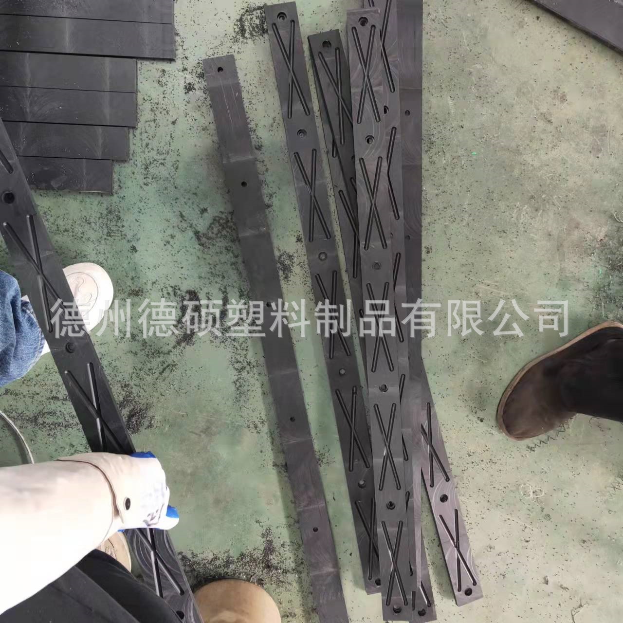 垃圾车大臂用尼龙滑块含油黑色尼龙环卫设备上下滑块