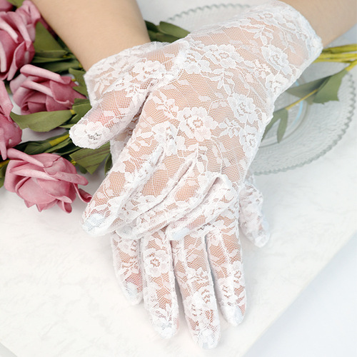 Summer sun protection lace gloves for bridesmaids and brides wedding photography thin mesh lace etiquette wedding gloves