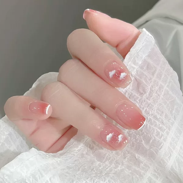 Short fairy Cloud nail beauty white edge glitter blush gradient wear nail finished fake nail sticker removable nail piece