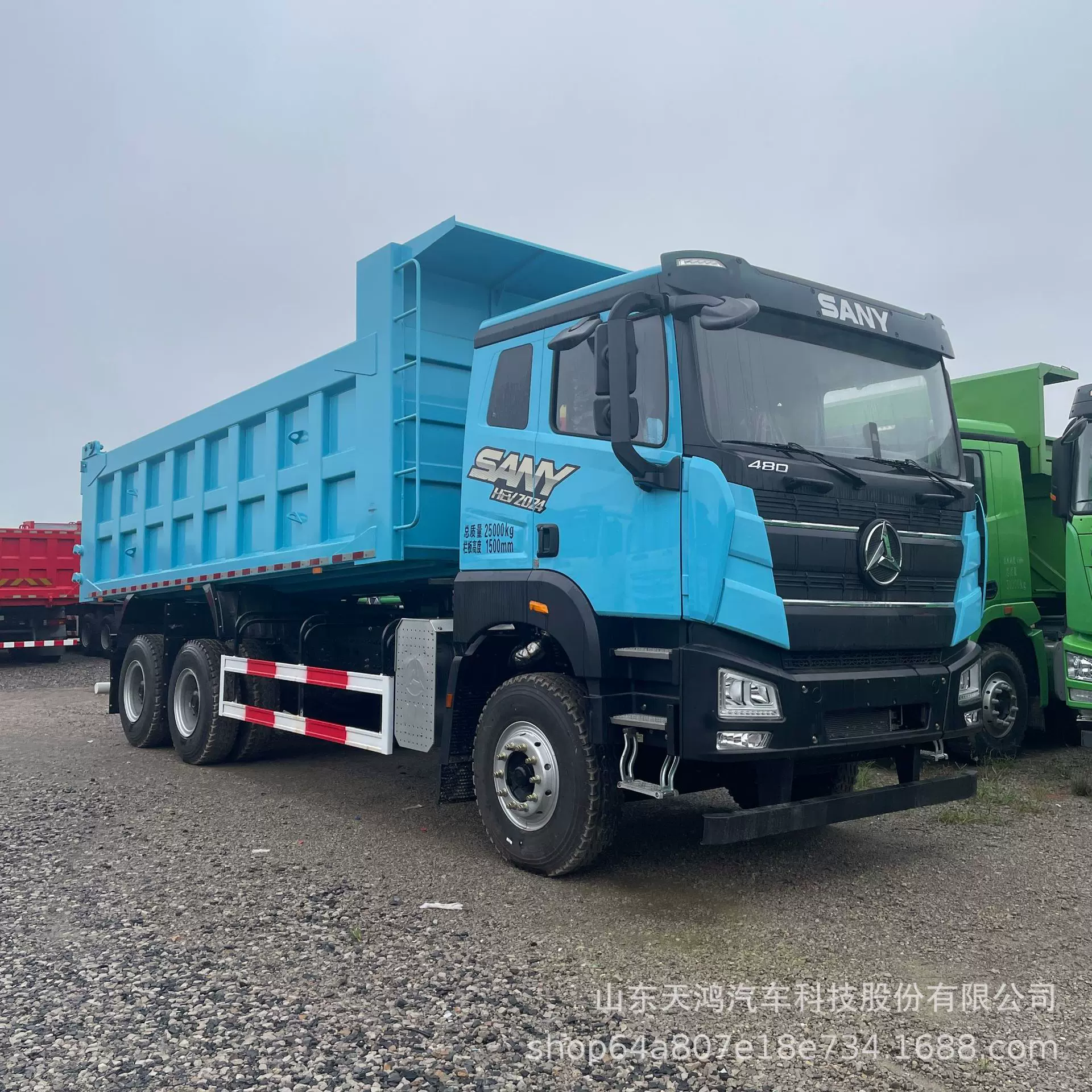 境外供应三一自卸车翻斗渣土车6X4后翻自卸卡车Rear dump truck