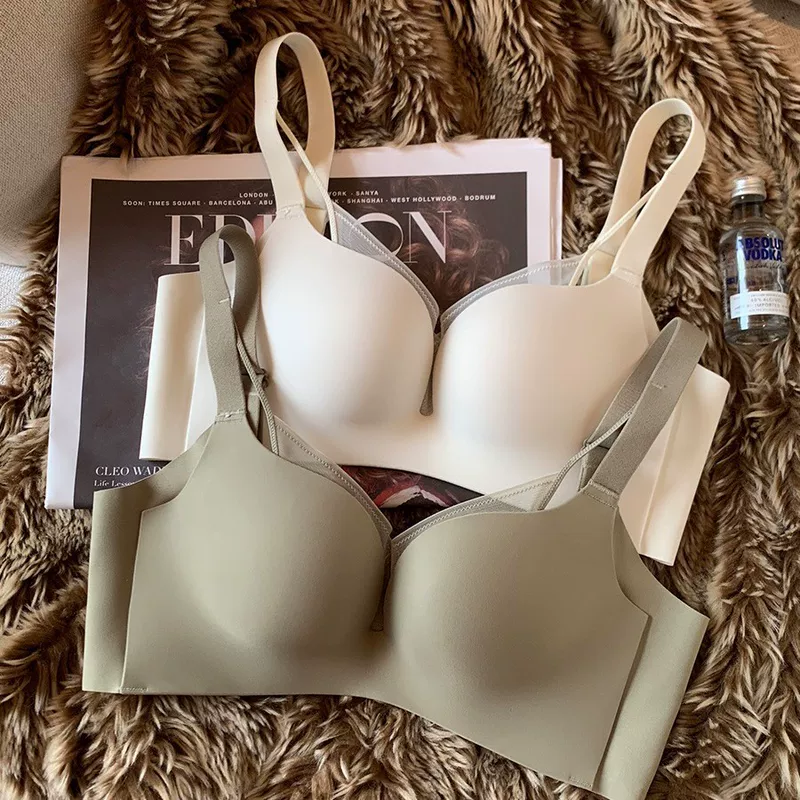 Push up bra, wireless bra, supporting underwear, bra top