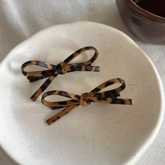 韩版甜酷彩色夏季新款简约百搭皮质蝴蝶结发夹侧边夹刘海夹发饰
