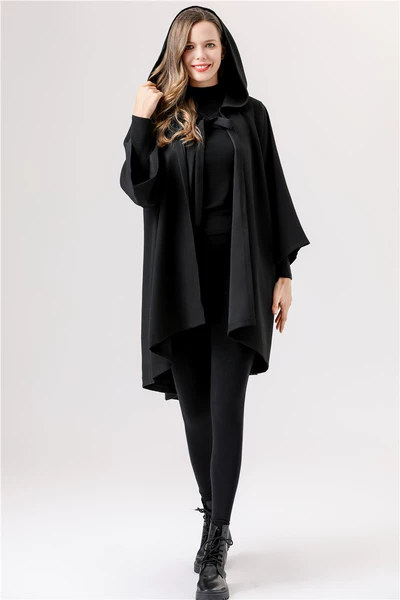 0937 Black cloak with sleeves