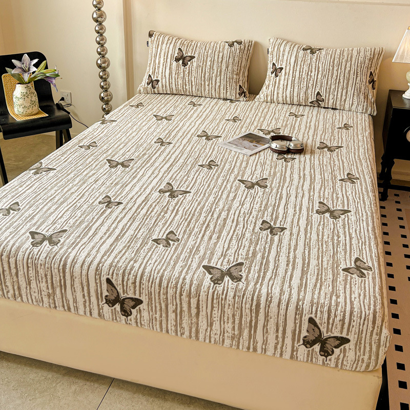 Class a Stereo Cut Flower Carved Milk Velvet Bed Sheet Single Piece Anti-Slip Dirt-Proof Mattress Protector Home Bedroom Bed Cover