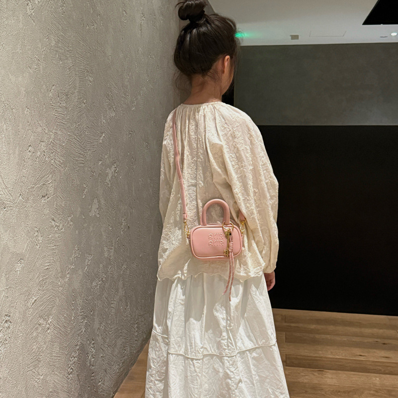 Bolso de hombro para niños y niñas con letras de estilo occidental, colgante de llave pequeña de moda, bolso de mensajero para bebé, nuevo mini bolso para niños