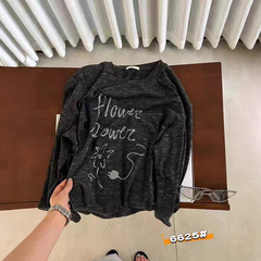 5392复古字母花朵印花上衣朵朵-不退换
