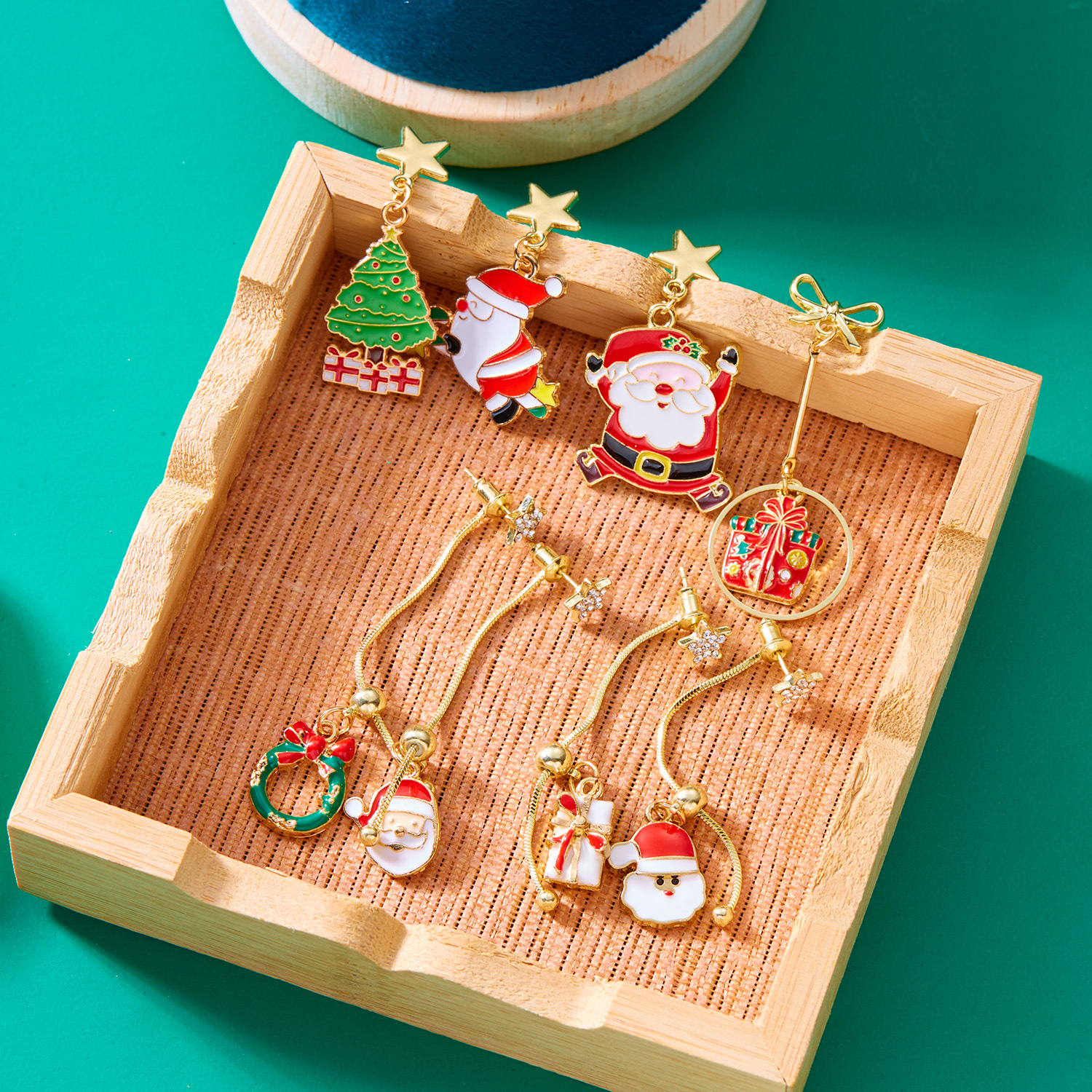 7g Weight Alloy Ear Needle Material Drop Earrings Classification 1 Pair Quantity Festival Occasion Alloy Material Christmas Festival Christmas Hat, Christmas Tree, Santa Claus Pattern Women's Gender Cute, Christmas Style 1 Pair Cute Christmas Christmas Hat Christmas Tree Santa Claus Alloy Drop Earrings 1