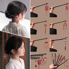 Autumn and Winter Hairpin Ancient Style Simple and Elegant Hair Accessory Versatile Cheongsam High-end Handmade Wooden Hairpin with Tassels and Draping Hanfu Hairpiece
