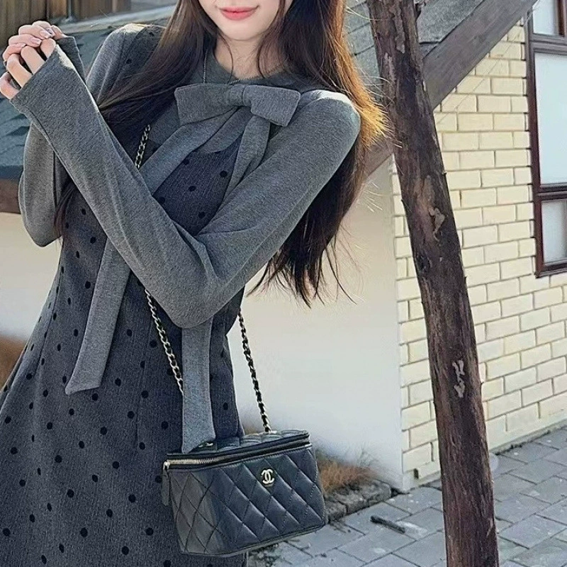 2025 Весна-Осень Корейский стиль Многослойное платье с подтяжками в горошек Молодежный бант Элегантная базовая блузка Женский модный костюм