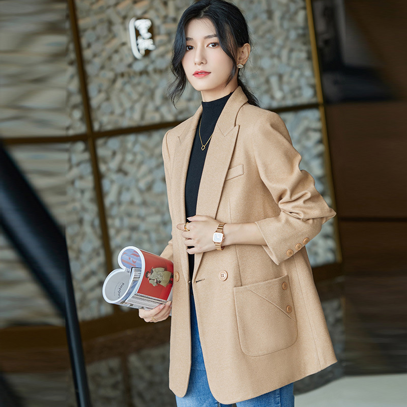 Khaki autumn fashionable elegant professional classic suit jacket