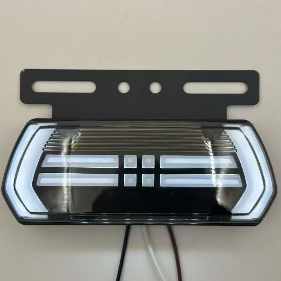 New truck magic color side light 24V on the ground side light with steering waterproof super bright tire wide reversing tail light