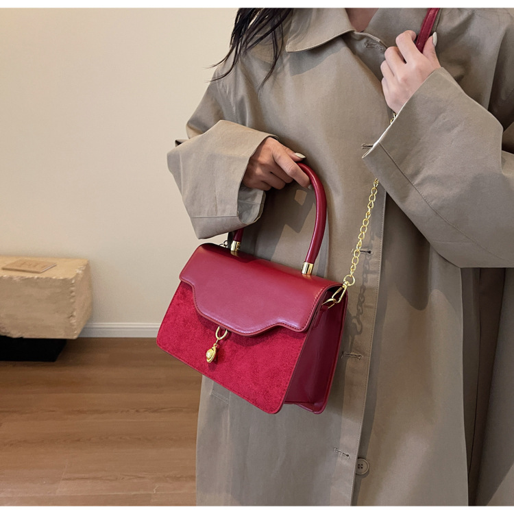 Borsa a tracolla in velluto rosso retro piccola borsa a mano sposa_voghion.com