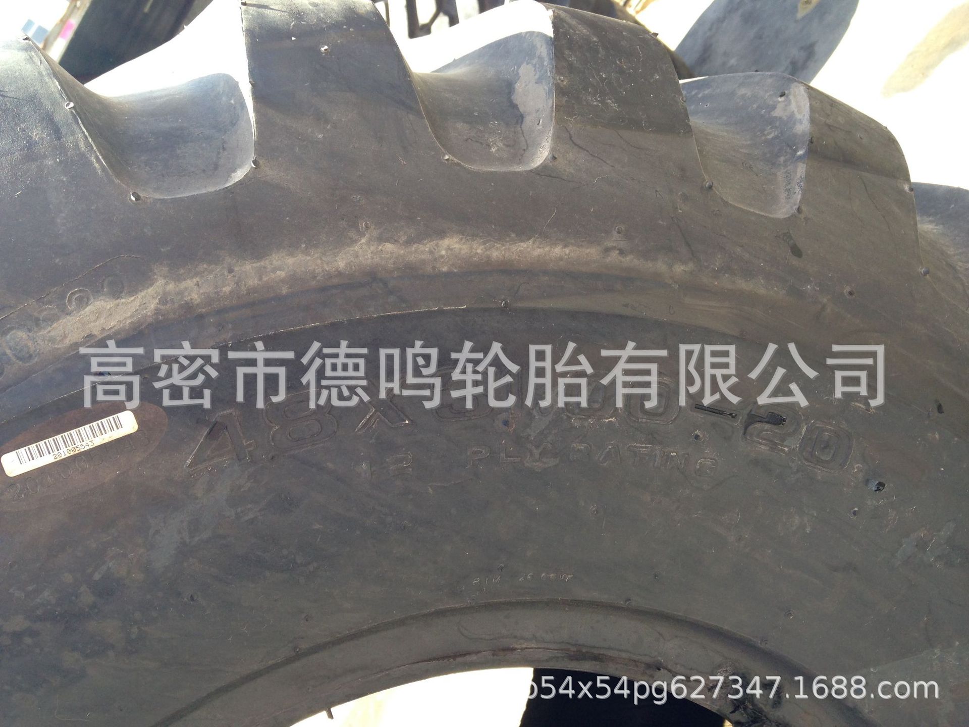 Los fabricantes suministran neumáticos agrícolas 48X31.00-20