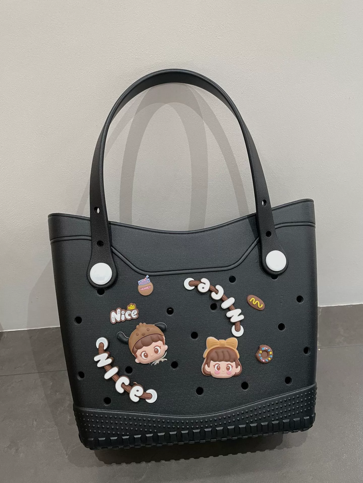 Кроксы, большая сумка, пляжная классическая корзина