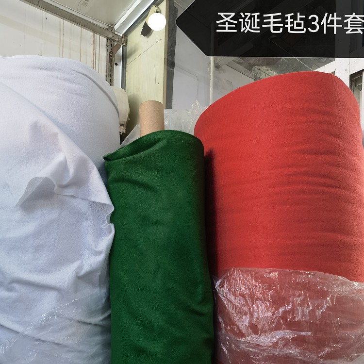 厂家直销圣诞红针刺无纺布毛毡布圣诞衣帽 厂家直销