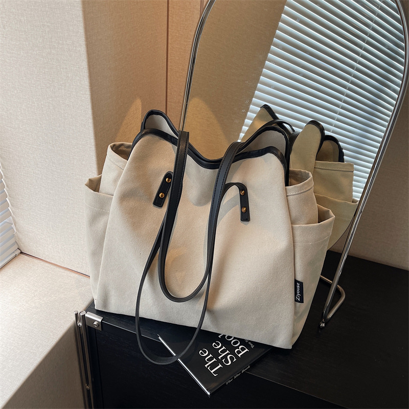 유행하는 겨울 신상품 심플한 핸드백 캐주얼 패션 숄더백 캐주얼 대용량 토트백 여성 가방