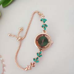 2024 New Fashion Rhinestone Quicksand Diamond Women's Watch Freely Adjustable Bracelet Watch Women's Quartz Watch Wholesale