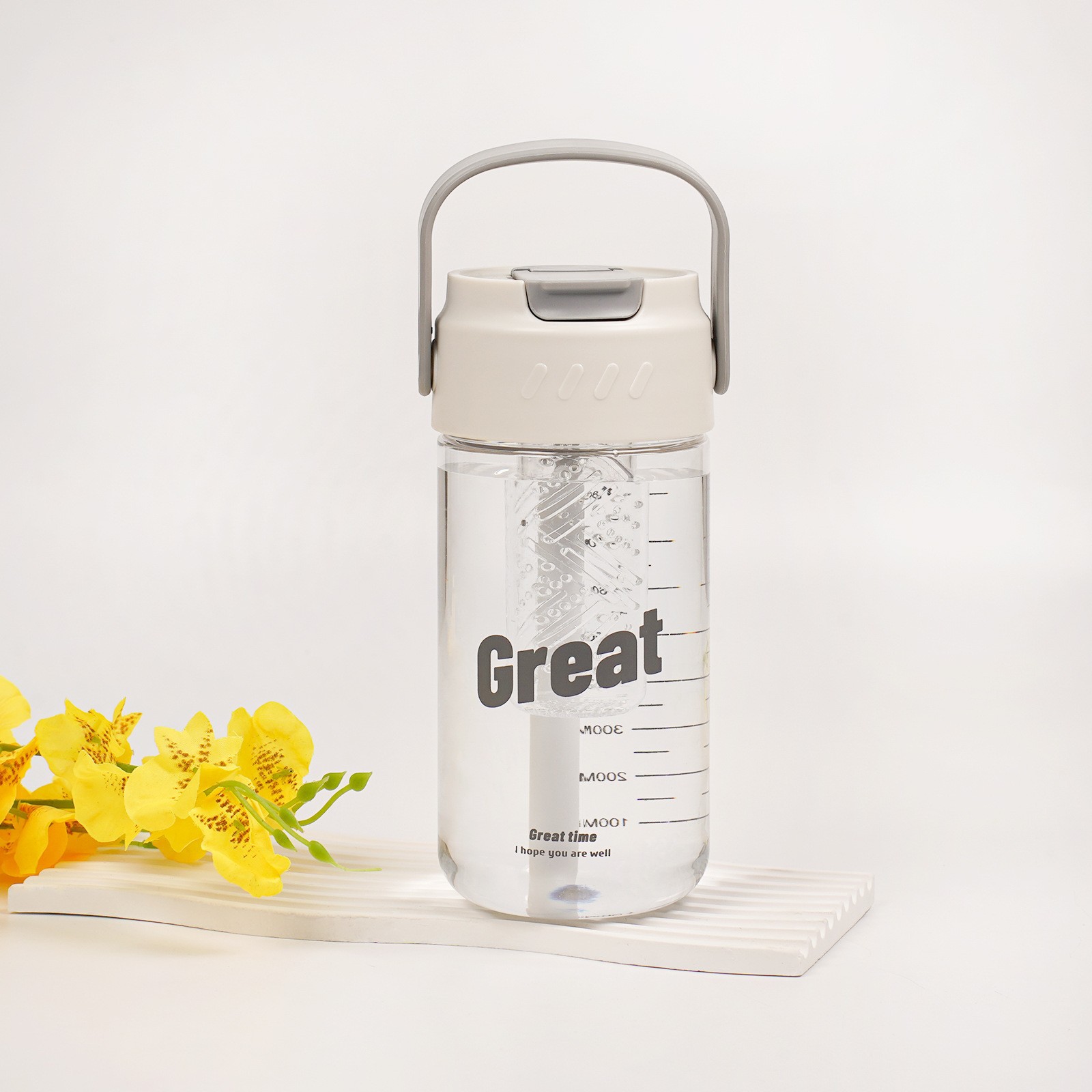 Taza de paja de té de flores, taza de agua de gran capacidad, taza de vientre, separación de agua de té para niños, hervidor de plástico de alto valor facial