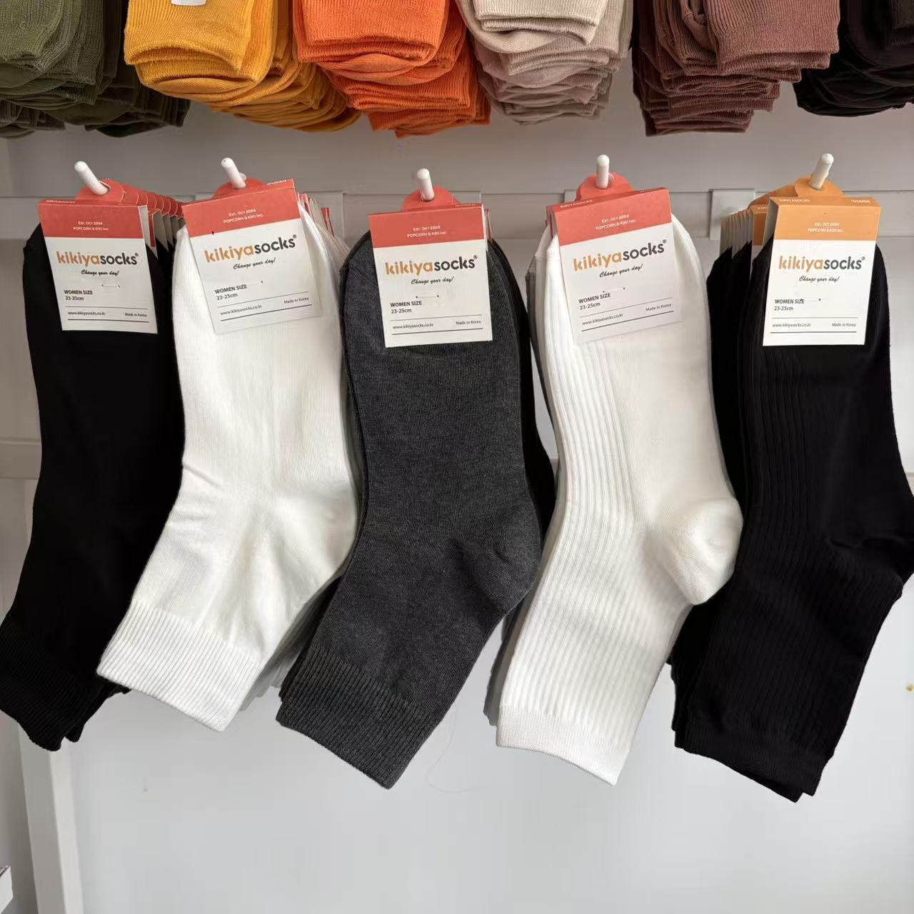 South Korea Imported Socks Dongdaemun Four Seasons Simple Commuter Black and White Cotton Socks kikiyasocks All-match Women Socks