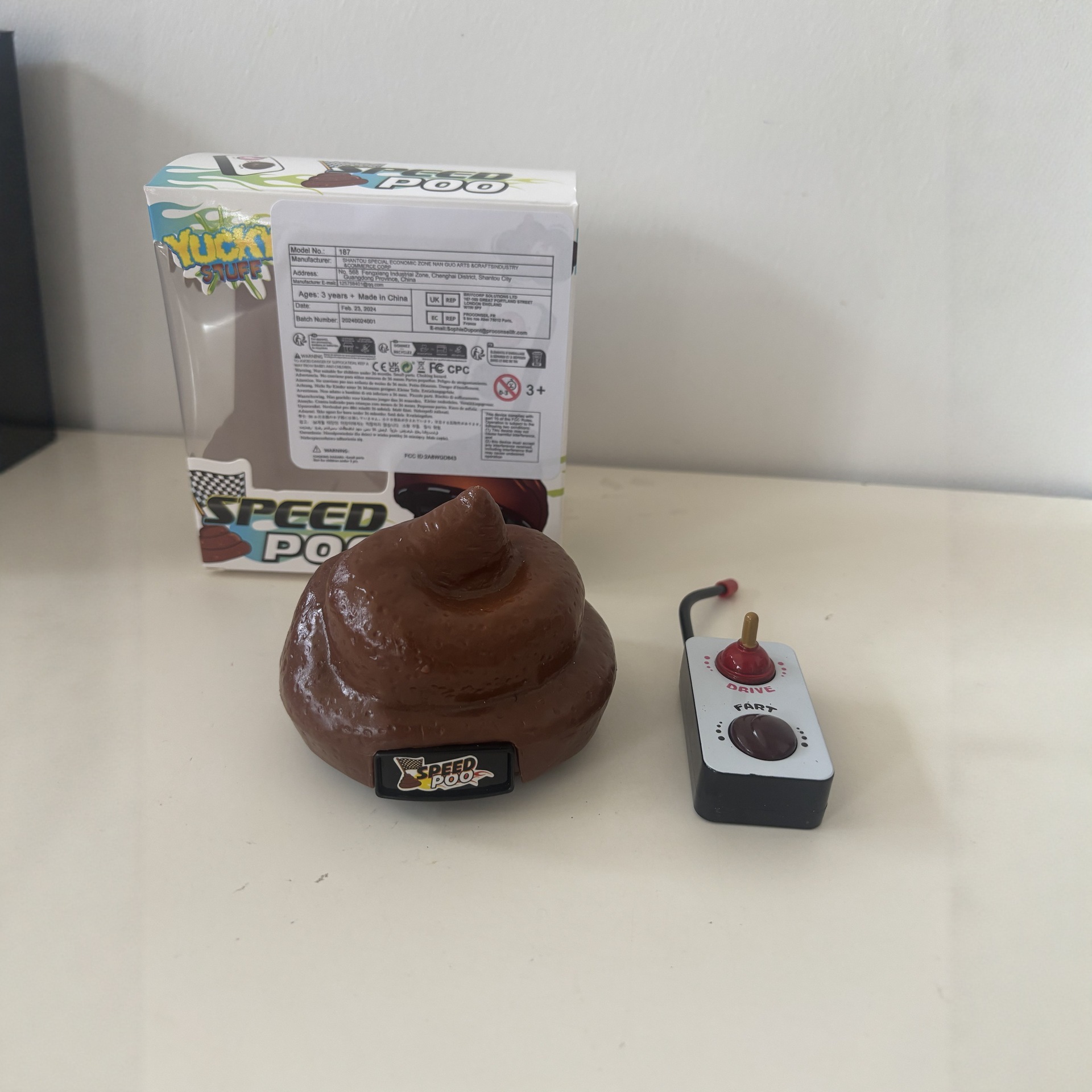 Amazon creativo de la magia pareja de amigos padres e hijos interactivos juguetes parodia regalo coche de control remoto