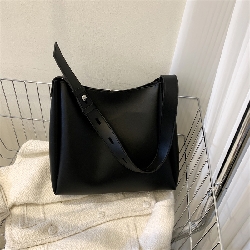 China Export Bag Large Shoulder Bag Women  New Casual Women Bag Mother Tote Bag Large Capacity Simple Shoulder Bag display picture 17