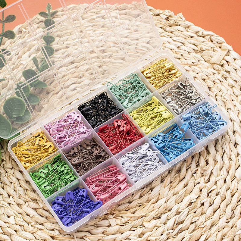 Набор из 300/450 цветных лакированных булавок в коробке с 15 секциями, железные булавки в коробке.