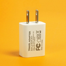 5V1A����� FCC�J�C ���aС���USB�m���� 5V2A��ҎUSB늳س���^