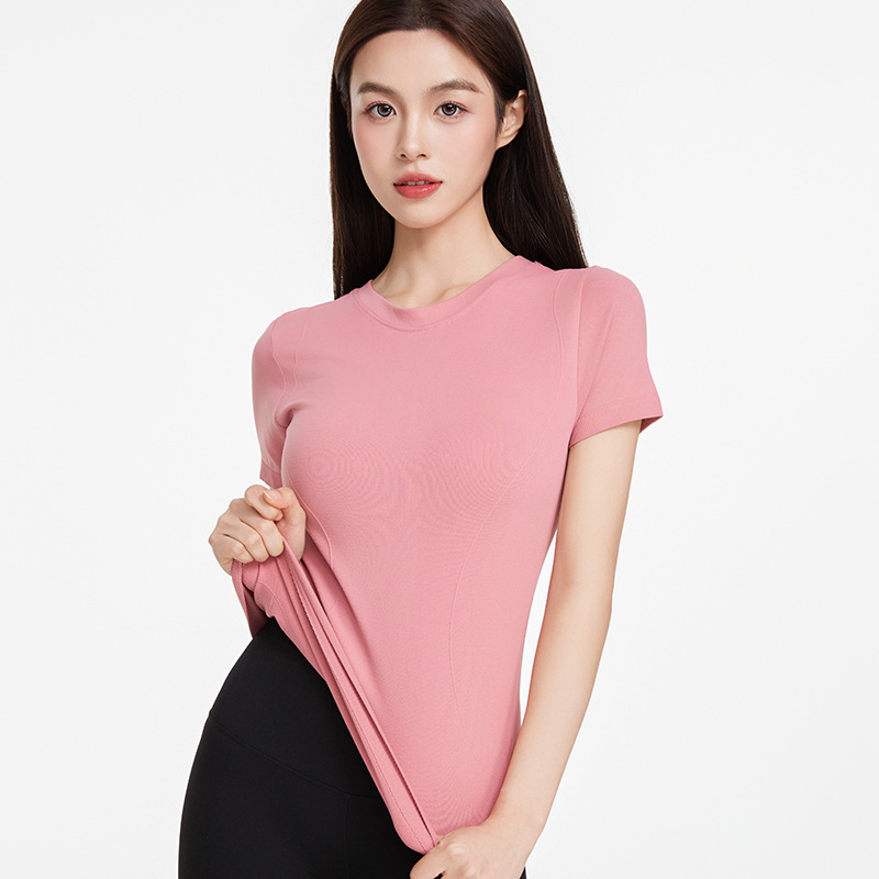 Camiseta deportiva de manga corta con cuello redondo para mujer primavera y verano nuevo estilo para correr fitness delgado delgado y transpirable ropa de yoga top de manga corta
