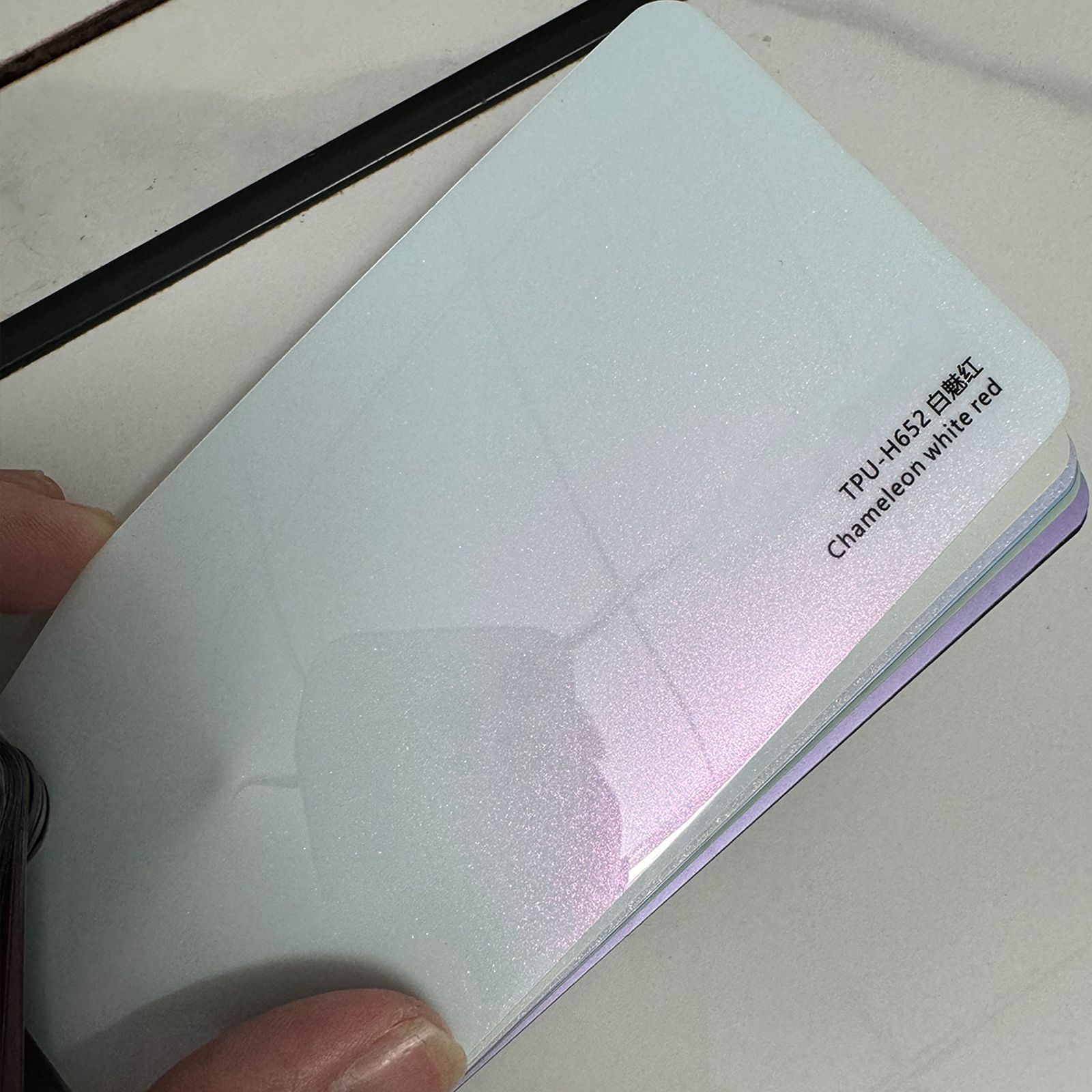 Tesla – Car paint protective film Pre-Cut TPU Color Change - tpu-white-charm-red-tesla-cybertruck-dedicated-car-cutting
