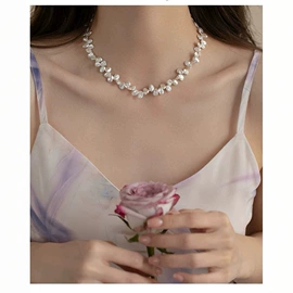 天然珍珠项饰;项链;天然珍珠耳饰