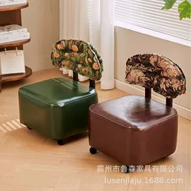 餐椅;矮凳;餐桌