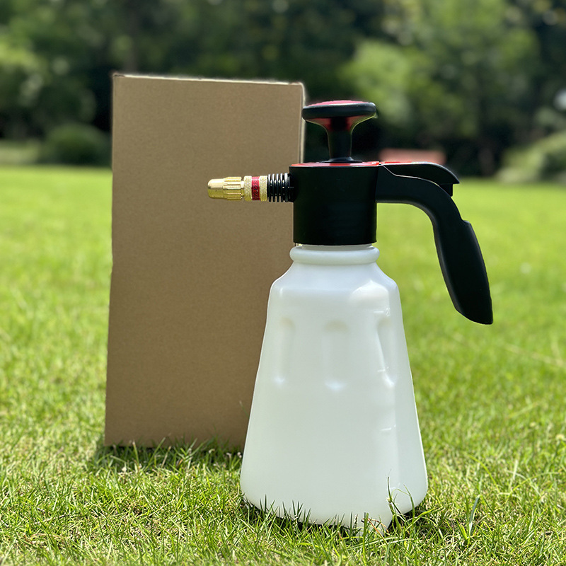 Manual Air Pressure Copper Nozzle Sprayer Self-Cleaning Car Wash Disinfection Garden Watering Can_voghion.com