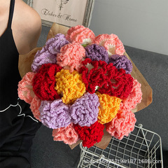 国境を越えた三八節のプレゼントは、毛糸の花カーネーションの母の日のプレゼントの花束を手作りして年長者に贈る