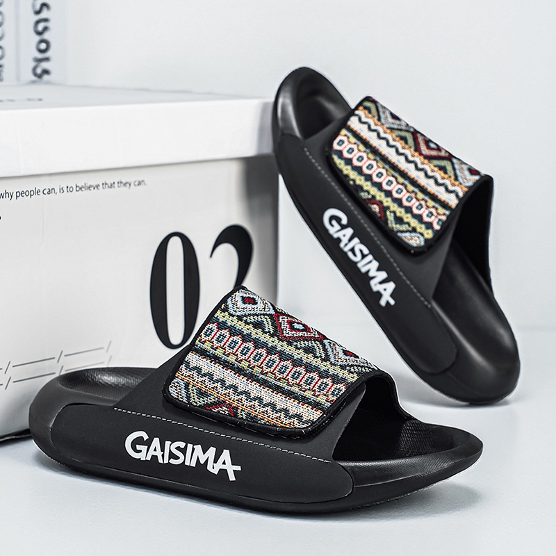 Designer Style 2026 Ethnic Style Slip-On Sandals for Men, Summer Outdoor Sports Slippers with a Soft Feel, Suitable for Beach and Casual Wear