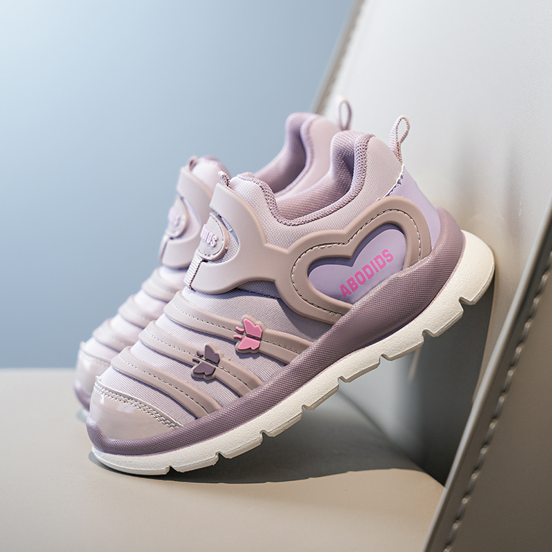 Children's leather-covered sneakers, 2025 autumn new slip-on casual shoes for girls, non-slip trendy shoes for toddlers and young children Children's leather-covered sneakers, 2025 autumn new slip-on casual shoes for girls, non-slip trendy shoes for toddlers and young children