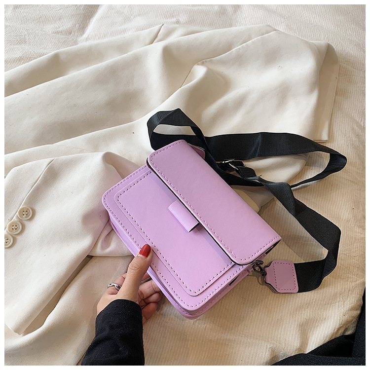 178g Weight Sewing Thread Fashion Element Flip Cover Closure Type Single Shoulder Strap Strap Type Women's Handbag, Square Bag Bags Type Daily, Street, Shopping Occasion PU Material Solid Color Pattern All Seasons Season Women's Gender Streetwear Style Square Shape Small Size New Small Bag Women's Spring New Fashion Wide Shoulder Strap Small Square Bag Retro One-Shoulder Crossbody 21